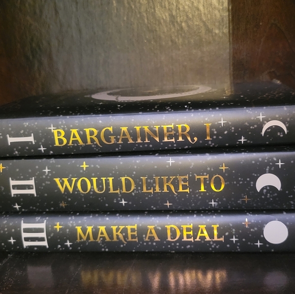 Bookish Box Bargainer MISPRINT - Picture 1 of 3